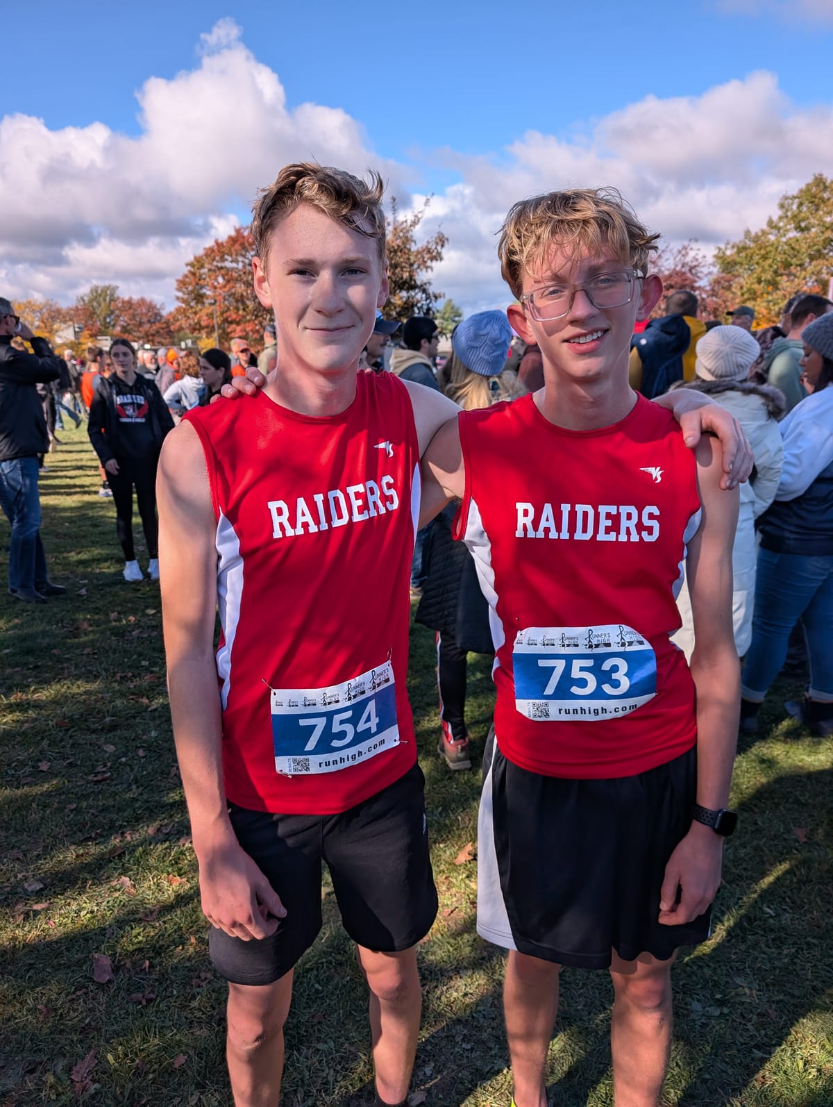 Raider Runners Finish Season Strong at District 9 Championships